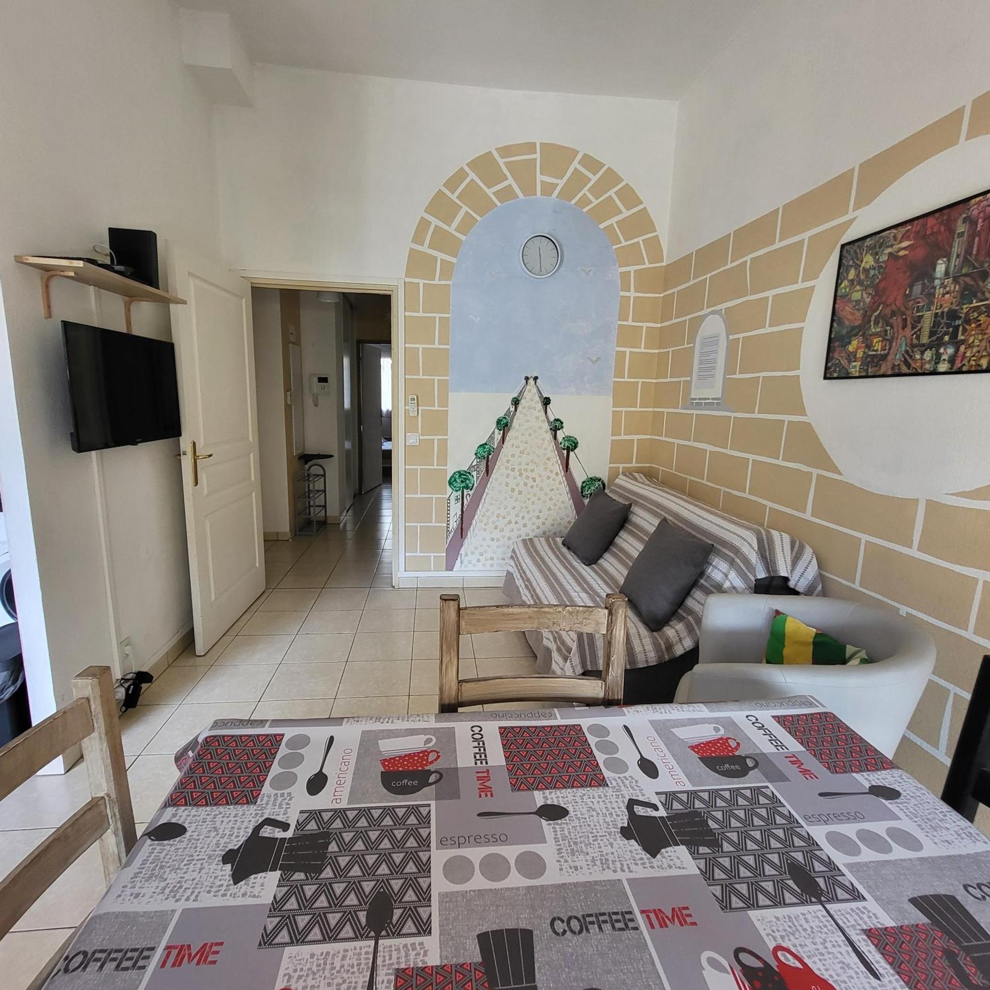 Coeur D'Azur Appartement Saint-Laurent-du-Var Buitenkant foto